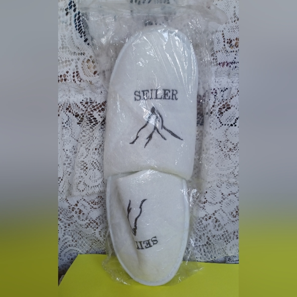 NEW OSFM "SEILER" SLIPPERS FROM HOTEL MONT CERVIN PALACE ZERMATT SWITZERLAND